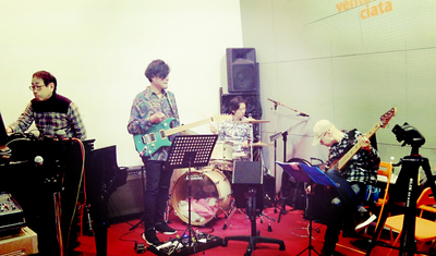 201230-band.jpg